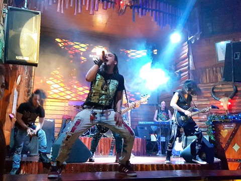 phi kỳ 4 phi kỳ 4