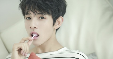 Kim Samuel - chàng hoàng tử lai đáng yêu của Kpop - Ảnh 1. Kim Samuel - chàng hoàng tử lai đáng yêu của Kpop - Ảnh 1.