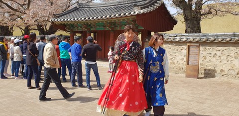 Xây khu tưởng niệm hậu duệ dòng họ Lý tại Gyeongsangbuk - Ảnh 4. Xây khu tưởng niệm hậu duệ dòng họ Lý tại Gyeongsangbuk - Ảnh 4.
