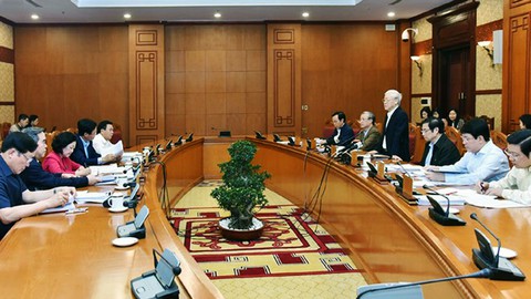 Chống tham nhũng, ai nhụt chí thì dẹp sang bên để người khác làm - Ảnh 1. Chống tham nhũng, ai nhụt chí thì dẹp sang bên để người khác làm - Ảnh 1.