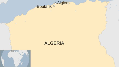 Choáng với máy bay quân sự Algeria rơi: 257 người thiệt mạng - Ảnh 3. Choáng với máy bay quân sự Algeria rơi: 257 người thiệt mạng - Ảnh 3.