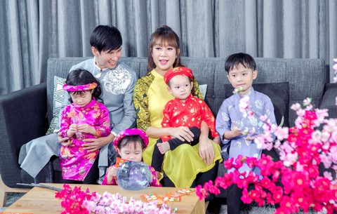 4 nhóc nhà Lý Hải dễ thương trong MV nhạc phim Lật mặt 3 - Ảnh 5. 4 nhóc nhà Lý Hải dễ thương trong MV nhạc phim Lật mặt 3 - Ảnh 5.