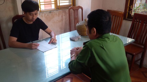 Bắt nhân viên cáp treo Yên Tử chiếm đoạt tiền bán vé - Ảnh 1. Bắt nhân viên cáp treo Yên Tử chiếm đoạt tiền bán vé - Ảnh 1.