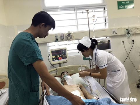 Triệu tập 7 thanh niên bắn nhau nghi do mâu thuẫn trên Facebook - Ảnh 5. Triệu tập 7 thanh niên bắn nhau nghi do mâu thuẫn trên Facebook - Ảnh 5.