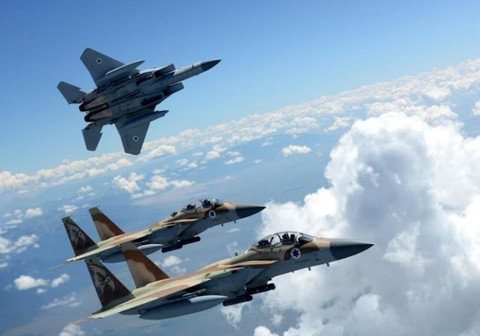 Báo Nga: Mỹ sẽ phối hợp tấn công 22 vị trí của Syria - Ảnh 1. Báo Nga: Mỹ sẽ phối hợp tấn công 22 vị trí của Syria - Ảnh 1.