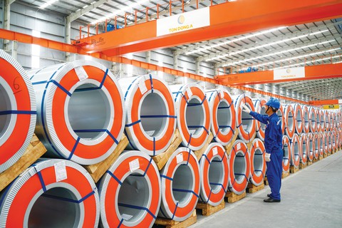 Xây nhà chớ để… dột từ nóc - Ảnh 1. Xây nhà chớ để… dột từ nóc - Ảnh 1.