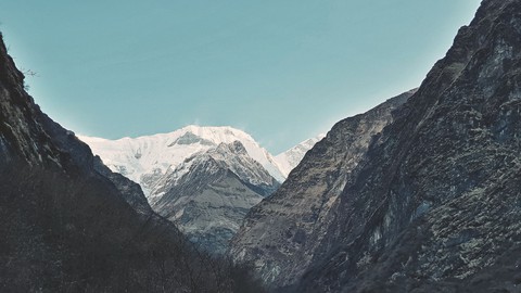 Ngắm những đỉnh núi ở Nepal đẹp lung linh trong tuyết - Ảnh 6. Ngắm những đỉnh núi ở Nepal đẹp lung linh trong tuyết - Ảnh 6.