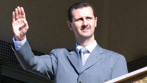 Ông Assad rời khỏi thủ đô Syria, ẩn nấp trong công sự Nga? - Ảnh 1. Ông Assad rời khỏi thủ đô Syria, ẩn nấp trong công sự Nga? - Ảnh 1.