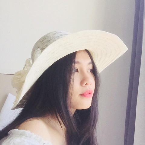Cựu học sinh Nguyễn Khuyến: khắc nghiệt, nên đừng chịu đựng một mình - Ảnh 5. Cựu học sinh Nguyễn Khuyến: khắc nghiệt, nên đừng chịu đựng một mình - Ảnh 5.