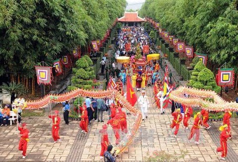 TP.HCM tổ chức nhiều hoạt động dịp Lễ giỗ Tổ Hùng Vương - Ảnh 1. TP.HCM tổ chức nhiều hoạt động dịp Lễ giỗ Tổ Hùng Vương - Ảnh 1.