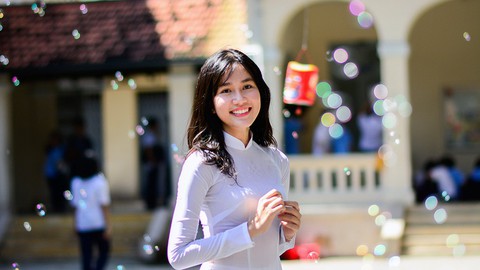 Bí quyết chinh phục môn ngoại ngữ của hai nàng 9X - Ảnh 2. Bí quyết chinh phục môn ngoại ngữ của hai nàng 9X - Ảnh 2.