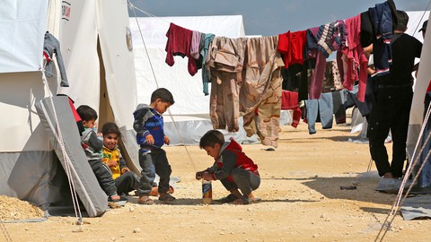 Syria khốn cùng trong tay các nước lớn - Ảnh 2. Syria khốn cùng trong tay các nước lớn - Ảnh 2.