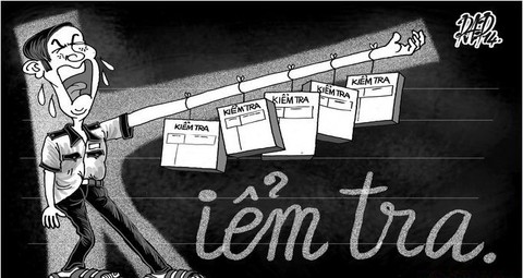 Học sinh tự tử vì áp lực học hành, tư lệnh ngành không thể vô can - Ảnh 1.