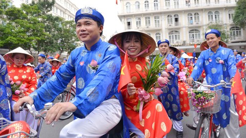 Bạn muốn tổ chức tiệc cưới thế nào? - Ảnh 1. Bạn muốn tổ chức tiệc cưới thế nào? - Ảnh 1.