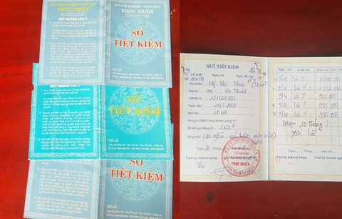 Khách hàng tố tiệm vàng chiếm đoạt hơn 30 tỉ gửi tiết kiệm - Ảnh 2. Khách hàng tố tiệm vàng chiếm đoạt hơn 30 tỉ gửi tiết kiệm - Ảnh 2.