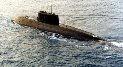 Tàu ngầm Nga, Anh vờn nhau trước vụ tấn công Syria - Ảnh 1. Tàu ngầm Nga, Anh vờn nhau trước vụ tấn công Syria - Ảnh 1.