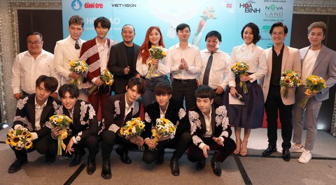 Những mùa hoa hòa bình sẽ nở trên phố Nguyễn Huệ - Ảnh 7. Những mùa hoa hòa bình sẽ nở trên phố Nguyễn Huệ - Ảnh 7.