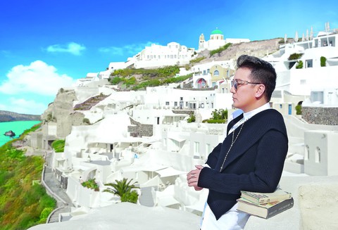 Đàm Vĩnh Hưng trình làng album Yêu tận cùng, đau tận cùng - Ảnh 1. Đàm Vĩnh Hưng trình làng album Yêu tận cùng, đau tận cùng - Ảnh 1.