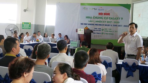 Chuyện hai đống rác lớn ở hai chung cư gần nhà tôi - Ảnh 1. Chuyện hai đống rác lớn ở hai chung cư gần nhà tôi - Ảnh 1.