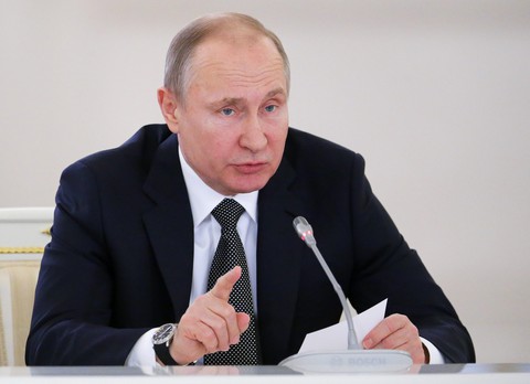 Tổng thống Putin chuẩn bị lò để đốt củi - Ảnh 1. Tổng thống Putin chuẩn bị lò để đốt củi - Ảnh 1.