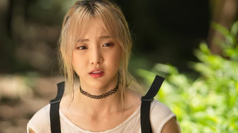 Lật mặt 3 - Ba chàng khuyết vẫn thiếu tiết chế nhưng mà vui - Ảnh 4. Lật mặt 3 - Ba chàng khuyết vẫn thiếu tiết chế nhưng mà vui - Ảnh 4.