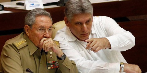 Cuba sẽ không còn gọi tên Chủ tịch Castro - Ảnh 2. Cuba sẽ không còn gọi tên Chủ tịch Castro - Ảnh 2.