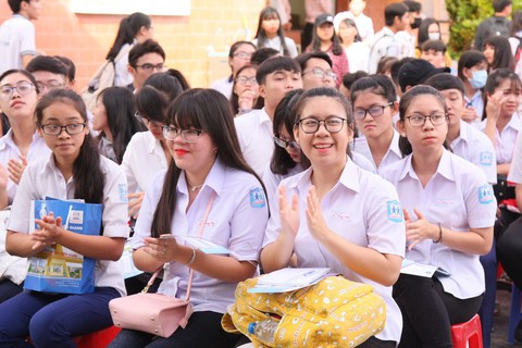Công bố 63 cụm thi THPT quốc gia năm 2018 - Ảnh 1. Công bố 63 cụm thi THPT quốc gia năm 2018 - Ảnh 1.