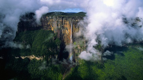 Hòn đảo trên trời kỳ ảo ở Venezuela - Ảnh 4. Hòn đảo trên trời kỳ ảo ở Venezuela - Ảnh 4.