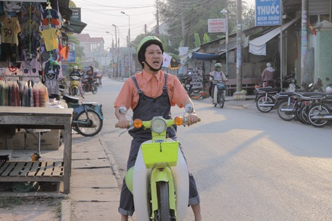 Lật mặt 3 - Ba chàng khuyết vẫn thiếu tiết chế nhưng mà vui - Ảnh 9. Lật mặt 3 - Ba chàng khuyết vẫn thiếu tiết chế nhưng mà vui - Ảnh 9.