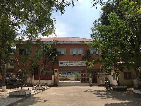Cô giáo không giảng bài bị chuyển sang làm văn phòng - Ảnh 1. Cô giáo không giảng bài bị chuyển sang làm văn phòng - Ảnh 1.