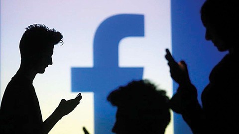 Muốn bớt căng thẳng, hãy rời bỏ Facebook - Ảnh 1. Muốn bớt căng thẳng, hãy rời bỏ Facebook - Ảnh 1.