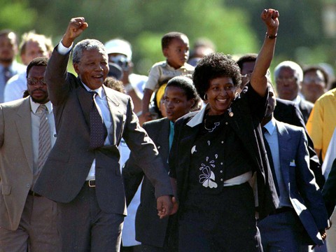 Vợ cũ ông Nelson Mandela qua đời - Ảnh 2. Vợ cũ ông Nelson Mandela qua đời - Ảnh 2.