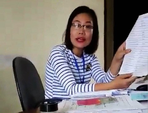 Không đóng tiền làm đường, dân bị từ chối khai sinh - Ảnh 1. Không đóng tiền làm đường, dân bị từ chối khai sinh - Ảnh 1.