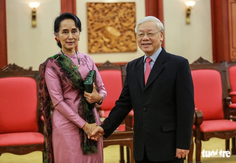 Tổng bí thư Nguyễn Phú Trọng tiếp thân mật bà San Suu Kyi - Ảnh 1. Tổng bí thư Nguyễn Phú Trọng tiếp thân mật bà San Suu Kyi - Ảnh 1.