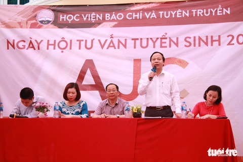 Học viện Báo chí tổ chức Ngày hội tư vấn tuyển sinh - Ảnh 1. Học viện Báo chí tổ chức Ngày hội tư vấn tuyển sinh - Ảnh 1.