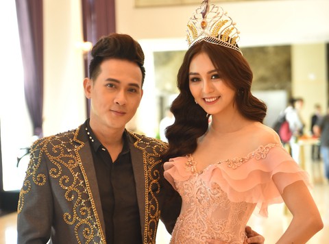 Hoa khôi Nam Bộ chấp nhận thí sinh phẫu thuật vì tai nạn - Ảnh 2. Hoa khôi Nam Bộ chấp nhận thí sinh phẫu thuật vì tai nạn - Ảnh 2.
