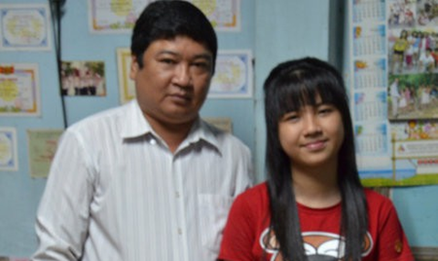 Ba em bé thụ tinh ống nghiệm đầu tiên ở VN tròn 20 tuổi - Ảnh 1. Ba em bé thụ tinh ống nghiệm đầu tiên ở VN tròn 20 tuổi - Ảnh 1.