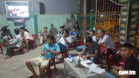 Phá đường dây cá độ bóng đá qua mạng vùng quê - Ảnh 1. Phá đường dây cá độ bóng đá qua mạng vùng quê - Ảnh 1.