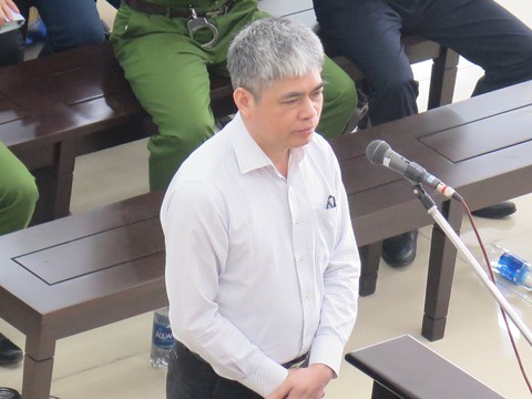 Hà Văn Thắm kêu oan khi bị cáo buộc vụ lợi - Ảnh 2. Hà Văn Thắm kêu oan khi bị cáo buộc vụ lợi - Ảnh 2.