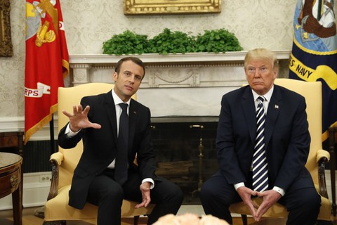 Tổng thống Trump đón tổng thống Pháp, bàn ngay chuyện hạt nhân - Ảnh 1. Tổng thống Trump đón tổng thống Pháp, bàn ngay chuyện hạt nhân - Ảnh 1.