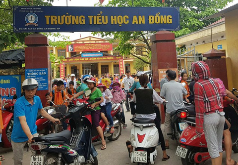 Thủ tướng yêu cầu xử lý nghiêm nhà giáo vi phạm đạo đức - Ảnh 1. Thủ tướng yêu cầu xử lý nghiêm nhà giáo vi phạm đạo đức - Ảnh 1.
