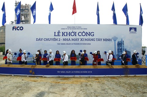 Xây dựng dây chuyền sản xuất ximăng 4.800 tỉ đồng - Ảnh 1. Xây dựng dây chuyền sản xuất ximăng 4.800 tỉ đồng - Ảnh 1.