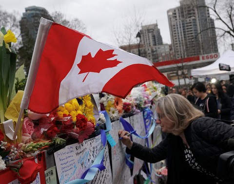 Vì hận phụ nữ, lái xe tông người ở Canada - Ảnh 1. Vì hận phụ nữ, lái xe tông người ở Canada - Ảnh 1.