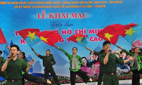 TP.HCM triển lãm ảnh mừng ngày đất nước thống nhất - Ảnh 1. TP.HCM triển lãm ảnh mừng ngày đất nước thống nhất - Ảnh 1.