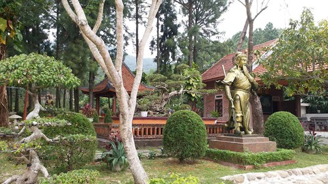 Quảng Ninh thanh tra biệt phủ trên đất trồng rừng Vân Đồn - Ảnh 2. Quảng Ninh thanh tra biệt phủ trên đất trồng rừng Vân Đồn - Ảnh 2.