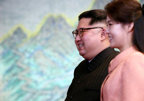 Hình ảnh mới đầy quyến rũ của ông Kim Jong Un - Ảnh 1. Hình ảnh mới đầy quyến rũ của ông Kim Jong Un - Ảnh 1.