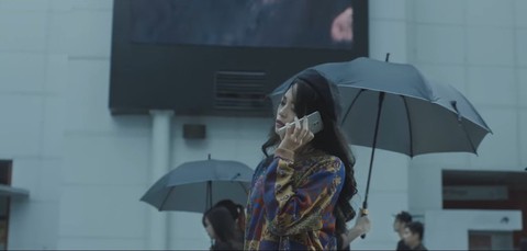 MV của Soobin, Chi Pu, Tóc Tiên, Hari Won... không hiểu sao mà hot? - Ảnh 3. MV của Soobin, Chi Pu, Tóc Tiên, Hari Won... không hiểu sao mà hot? - Ảnh 3.