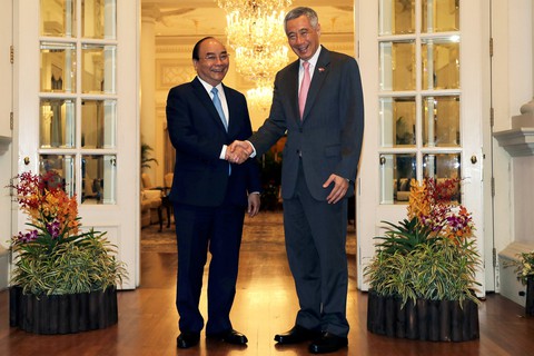 ASEAN sợ hệ lụy từ căng thẳng thương mại Mỹ - Trung - Ảnh 1. ASEAN sợ hệ lụy từ căng thẳng thương mại Mỹ - Trung - Ảnh 1.