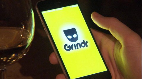 Ứng dụng kết bạn đồng tính Grindr ‘lộ’ tình trạng HIV người dùng? - Ảnh 1. Ứng dụng kết bạn đồng tính Grindr ‘lộ’ tình trạng HIV người dùng? - Ảnh 1.