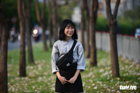 Sài Gòn có thêm mùa hoa kèn hồng - Ảnh 15. Sài Gòn có thêm mùa hoa kèn hồng - Ảnh 15.